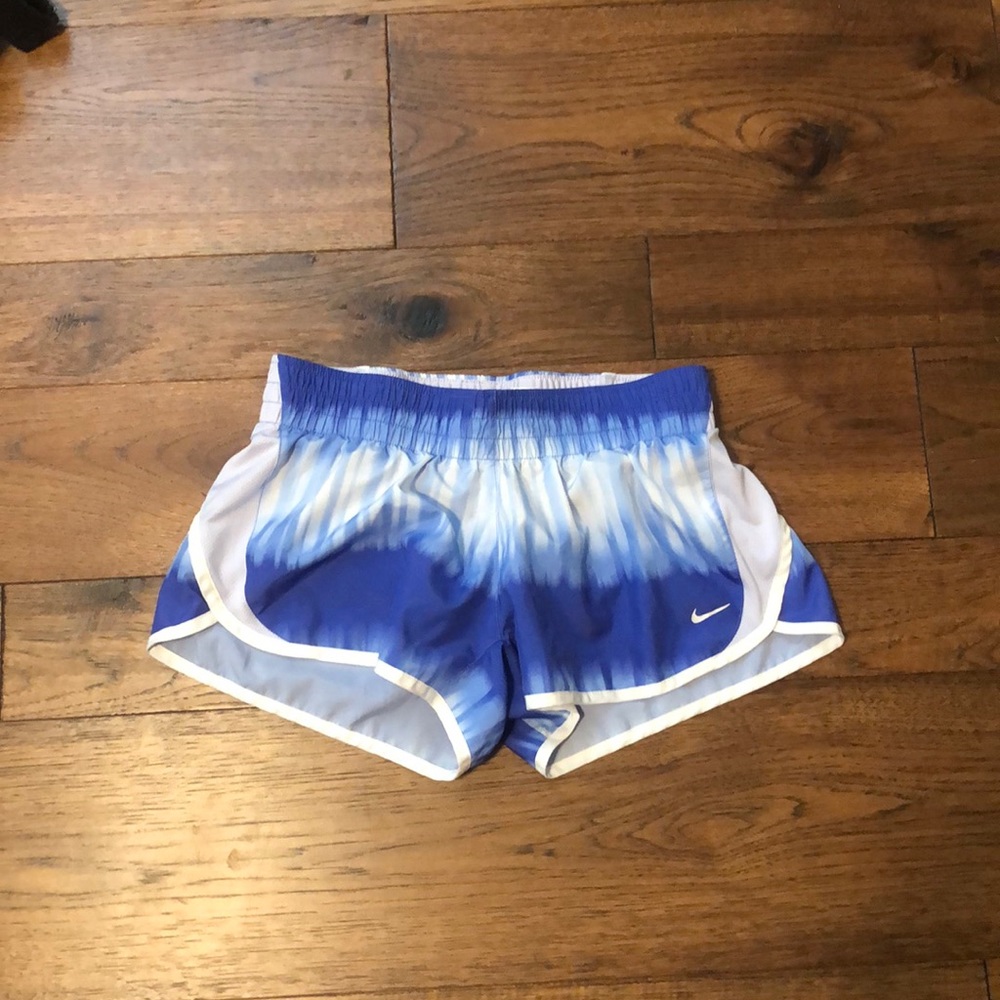 Nike running short